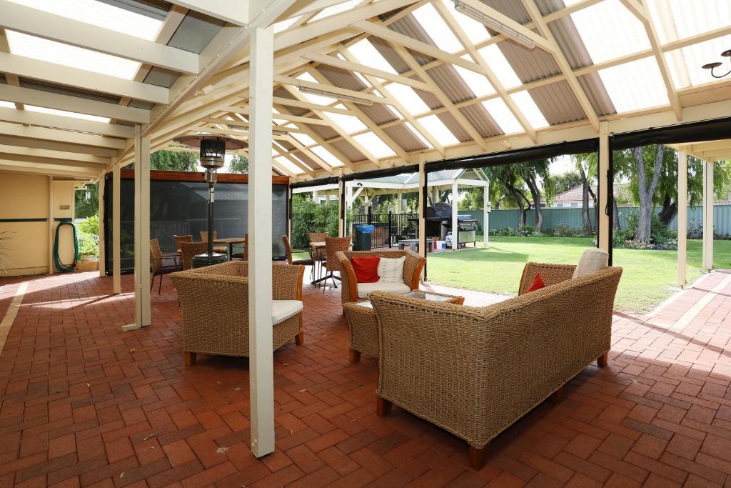 Busselton Guest House מראה חיצוני תמונה