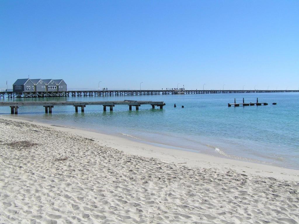Busselton Guest House מראה חיצוני תמונה